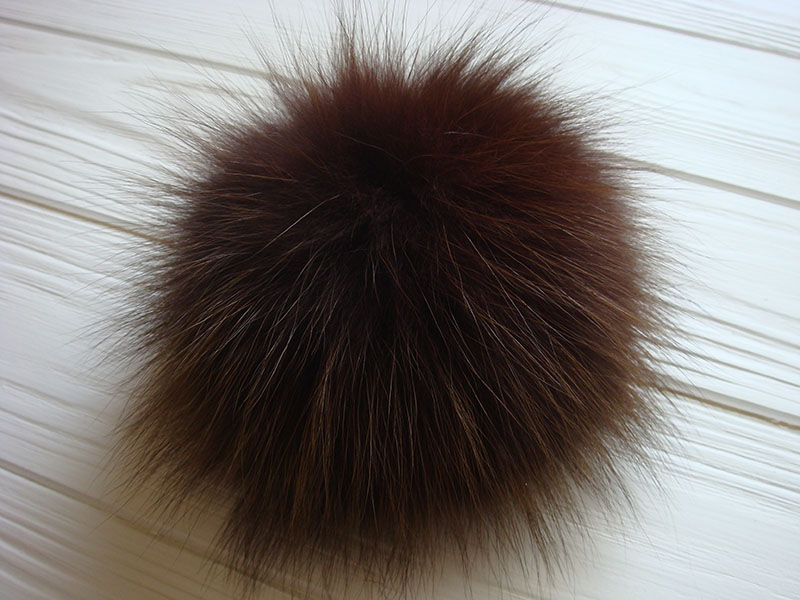 Dark and light brown arctic fox fur pom pom